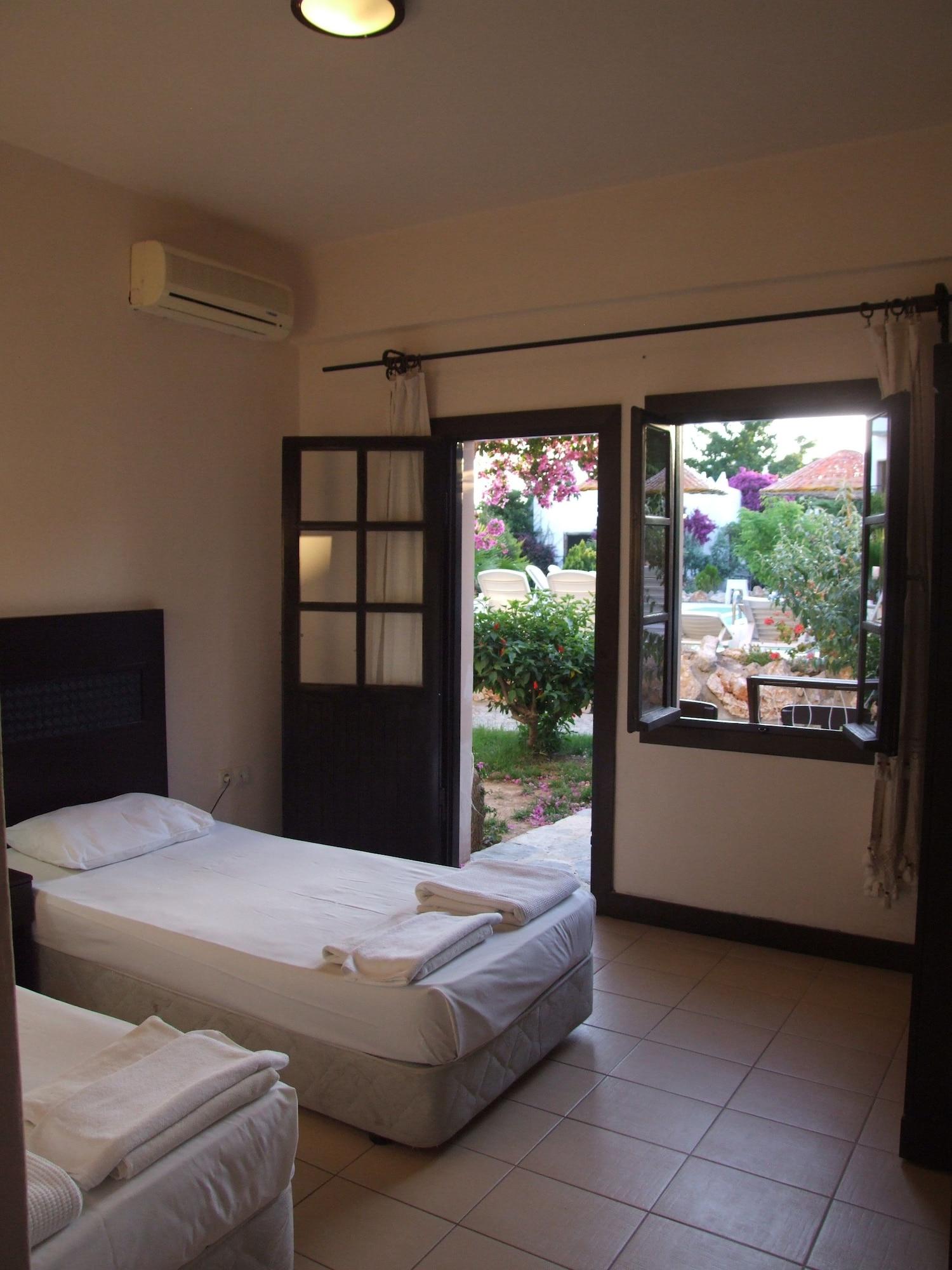 Safir Hotel Bitez Ngoại thất bức ảnh