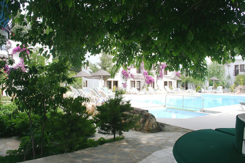 Safir Hotel Bitez Ngoại thất bức ảnh